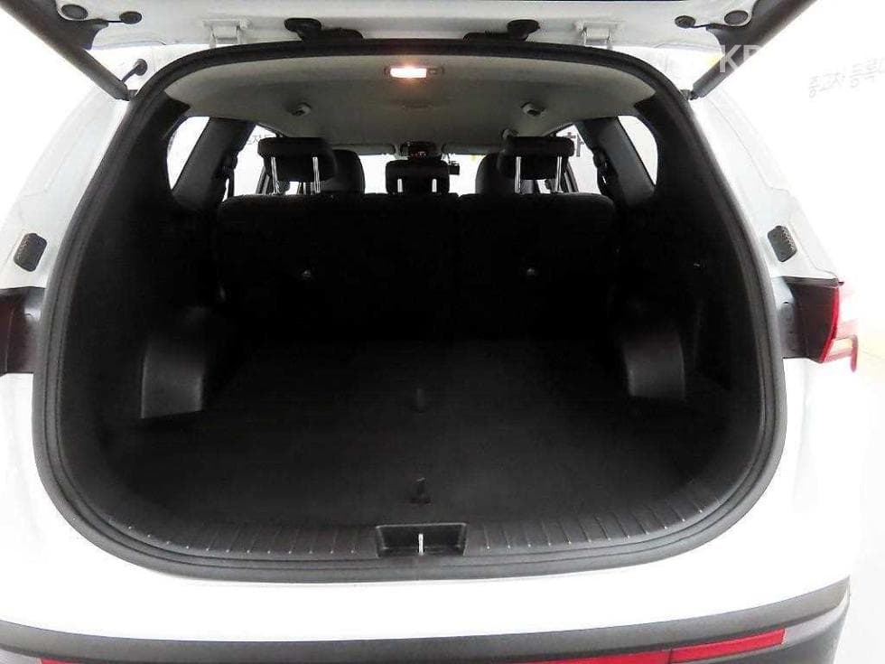 Hyundai The New (facelift) Santa Fe TMGasoline 2.5T 4WD Premium - 17