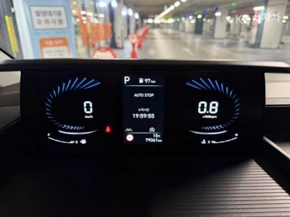 Hyundai Staria Cargo2.2 Cargo 5 Modern - 9