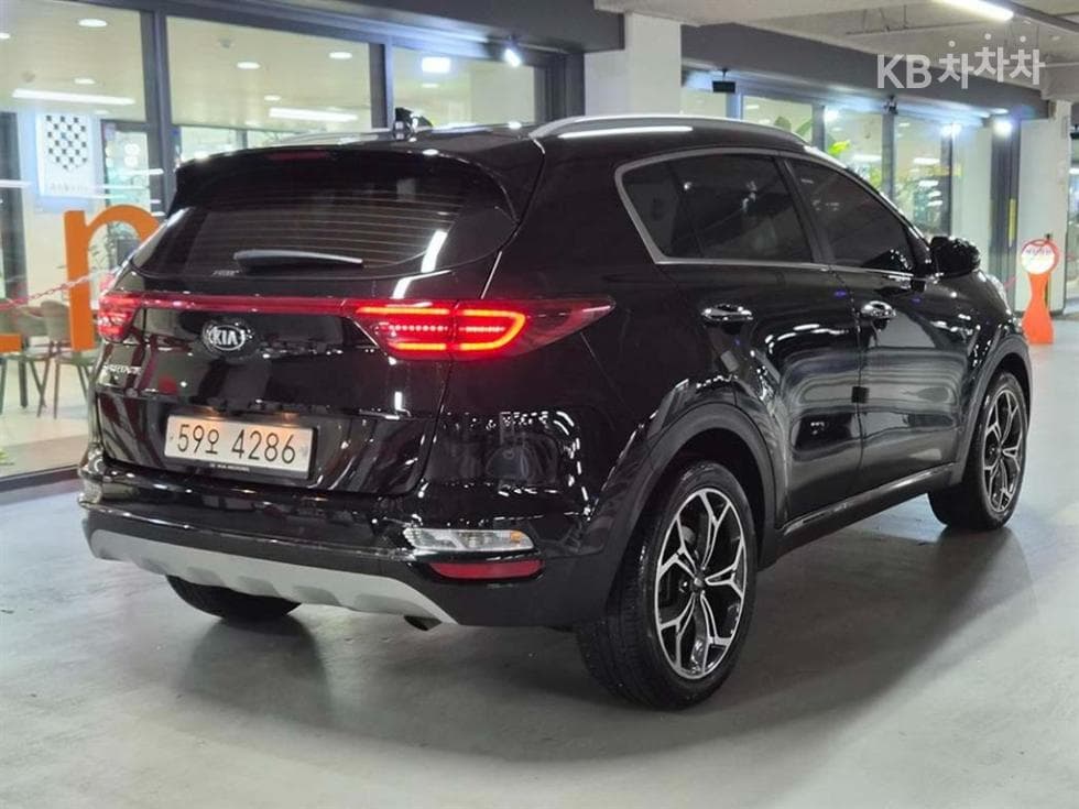 Kia Sportage 더 볼드2.0 Gasoline 2WD Prestige - 4