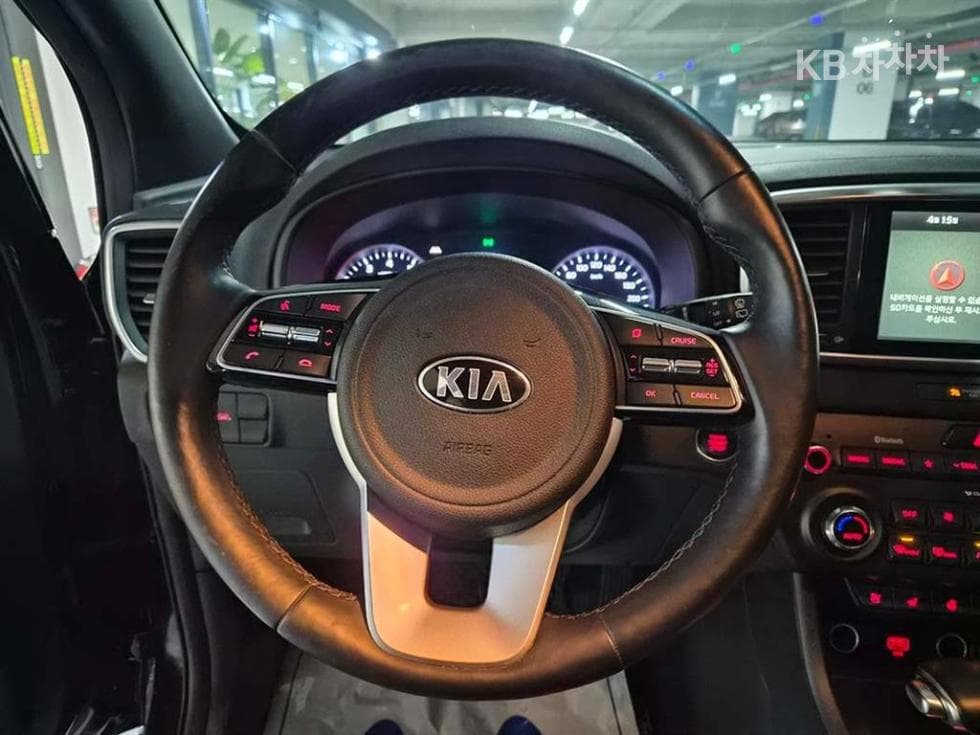 Kia Sportage 더 볼드2.0 Gasoline 2WD Prestige - 8