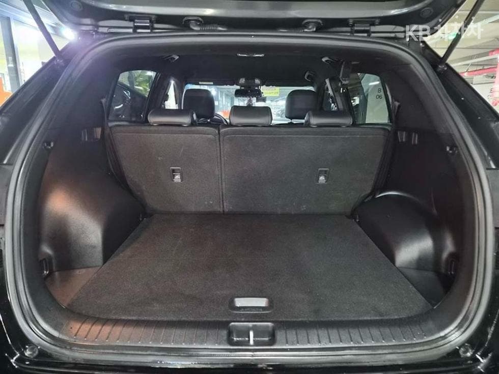 Kia Sportage 더 볼드2.0 Gasoline 2WD Prestige - 18