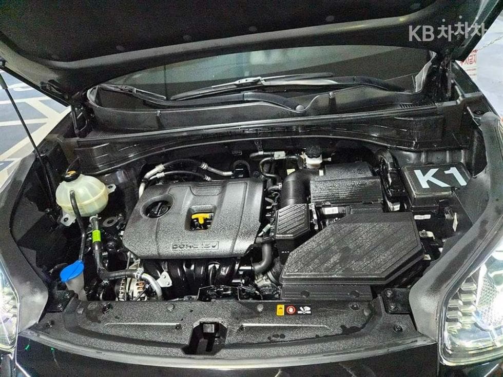 Kia Sportage 더 볼드2.0 Gasoline 2WD Prestige - 19