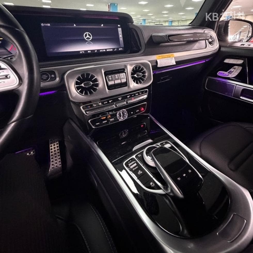 Mercedes-Benz G클래스G400 d - 8
