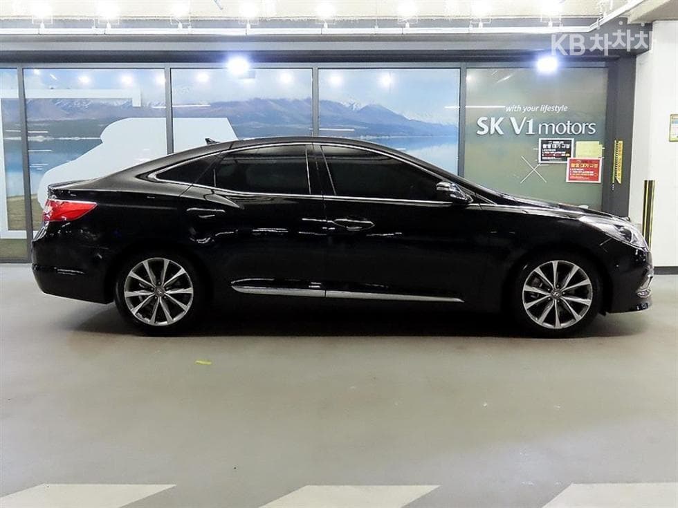 Hyundai Grandeur (Azera)HGHG220 Diesel Premium 컬렉션 - 3