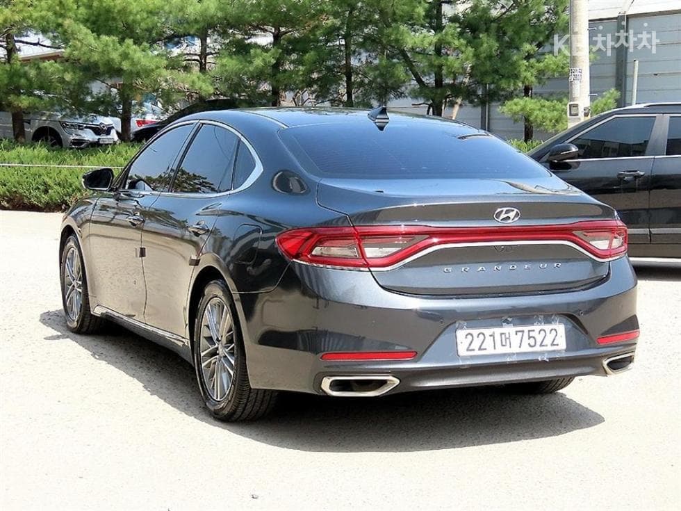 Hyundai Grandeur (Azera)IG3.0 LPi Modern - 3