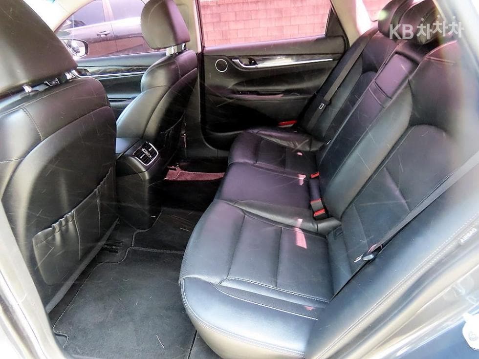 Hyundai Grandeur (Azera)IG3.0 LPi Modern - 6