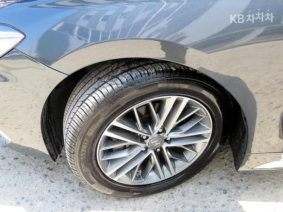 Hyundai Grandeur (Azera)IG3.0 LPi Modern - 18