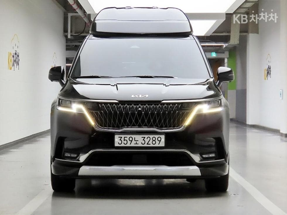 Kia Carnival 4th generation High Limousine (Carnival) G3.5 GDI 9-seater Signature - Image 1