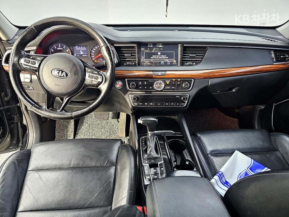 Kia All New K73.0 LPI Rental car Luxury - 10