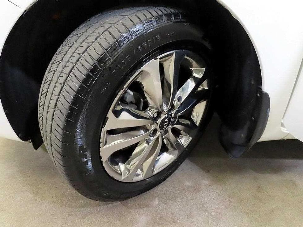Kia All New Carnival9-seater 2.2 Diesel Prestige - 20