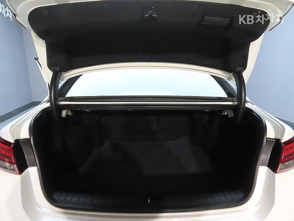 Киа K5 Второ поколение2.0 Бензин SX Noblesse - 19