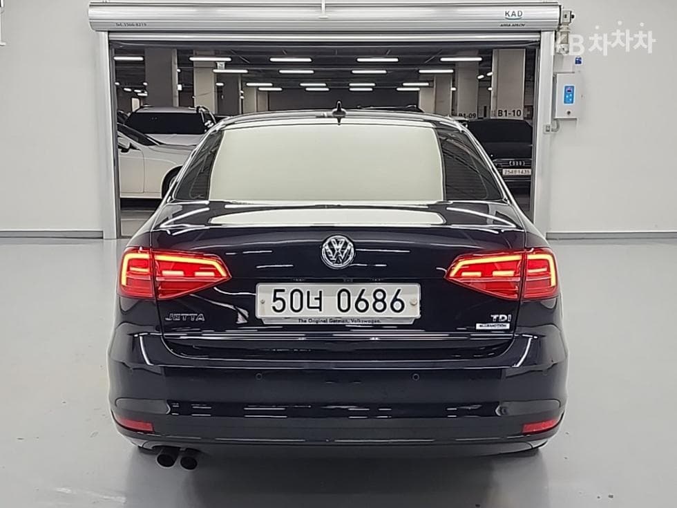 Volkswagen Нов Jetta2.0 Турбо Дизел Инжекция BlueMotion 6세대 Premium - 3