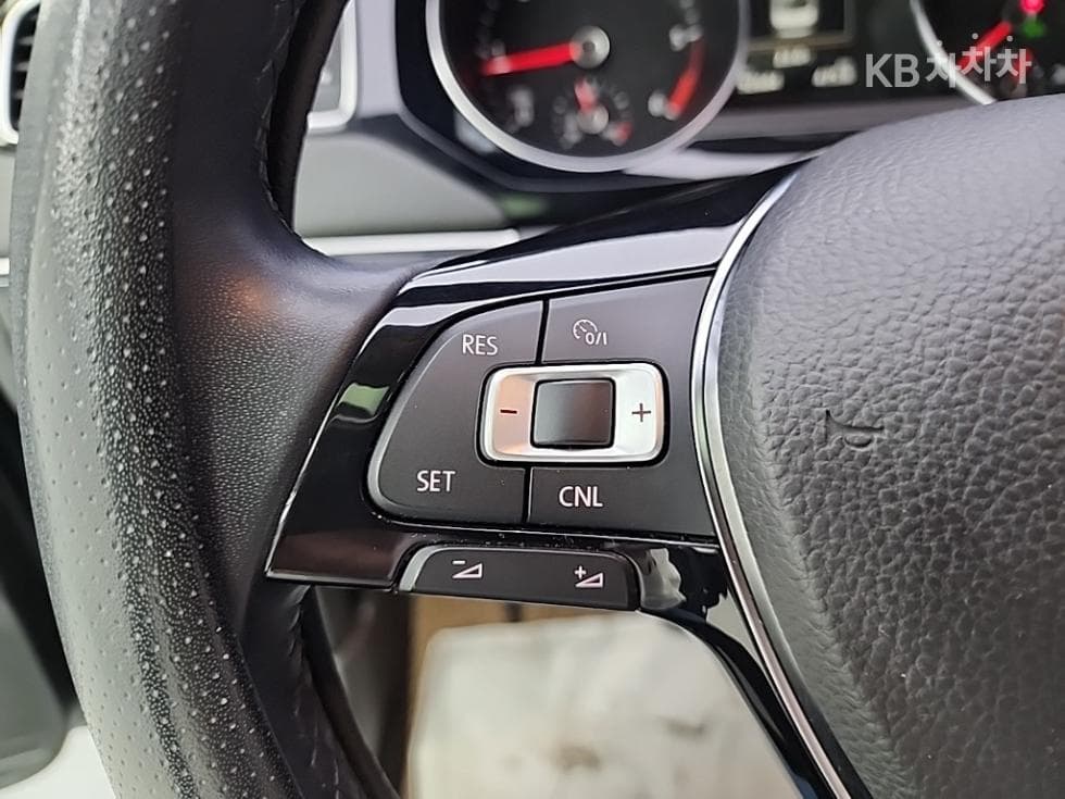 Volkswagen Нов Jetta2.0 Турбо Дизел Инжекция BlueMotion 6세대 Premium - 17