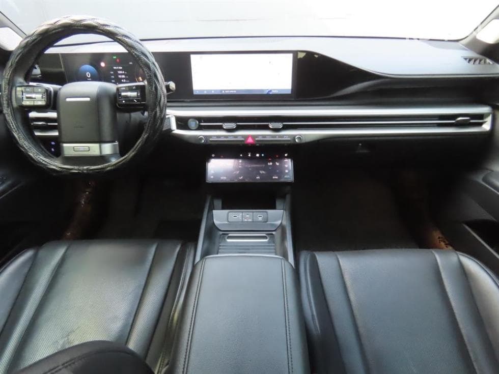 Hyundai The All New Grandeur (Azera)3.5 LPG 택시 High-end Type - 9