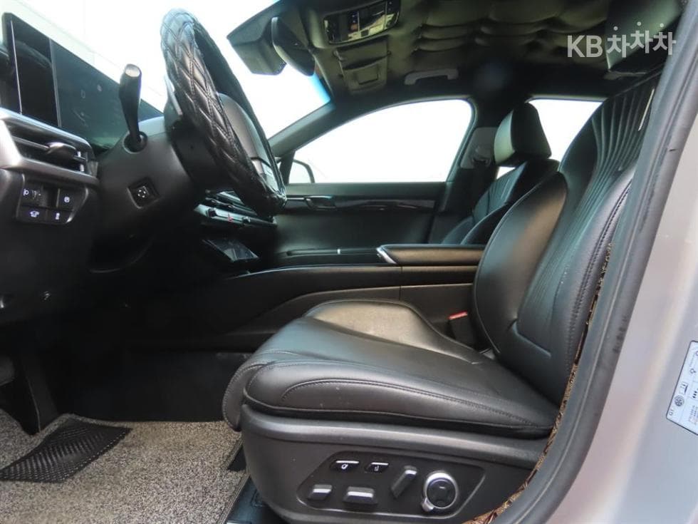 Hyundai The All New Grandeur (Azera)3.5 LPG 택시 High-end Type - 13