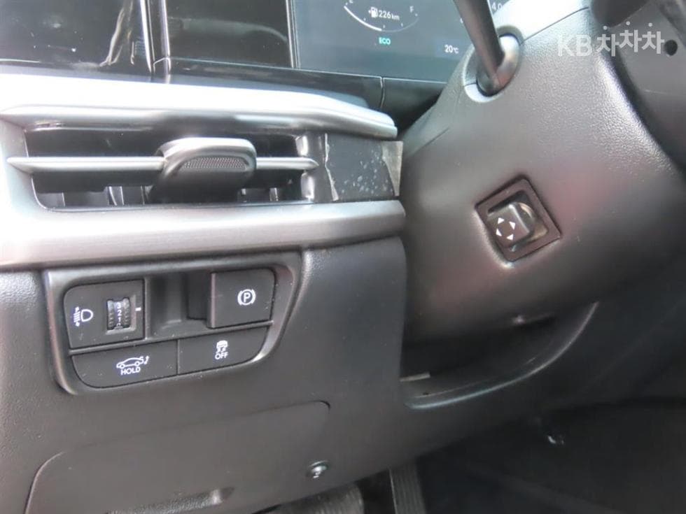 Hyundai The All New Grandeur (Azera)3.5 LPG 택시 High-end Type - 14