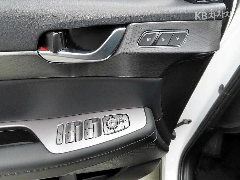 Hyundai Palisade3.8 Gasoline 7-seater (Limousine) Prestige - 11