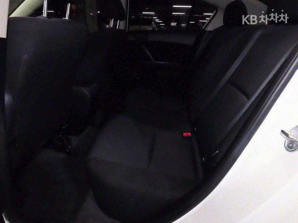 마쯔다 마쯔다32.0 Sedan - 7