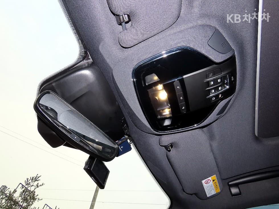 마세라티 르반떼3.0 Diesel AWD 그란루쏘 - 15