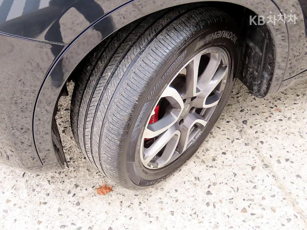 마세라티 르반떼3.0 Diesel AWD 그란루쏘 - 20