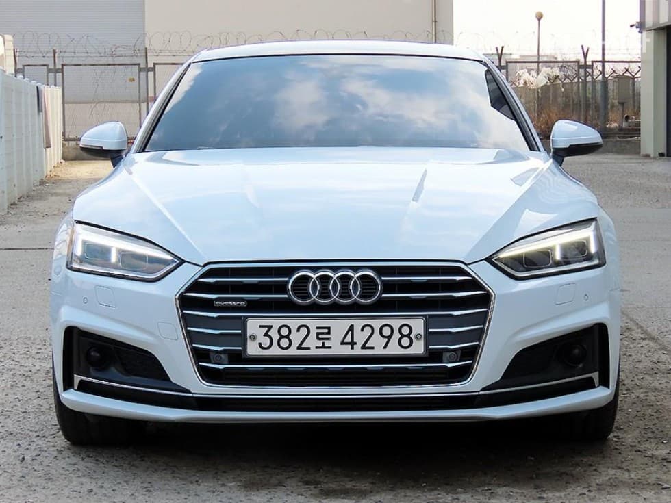 Audi A5(8W6)45 TFSI Quattro Sportback Premium