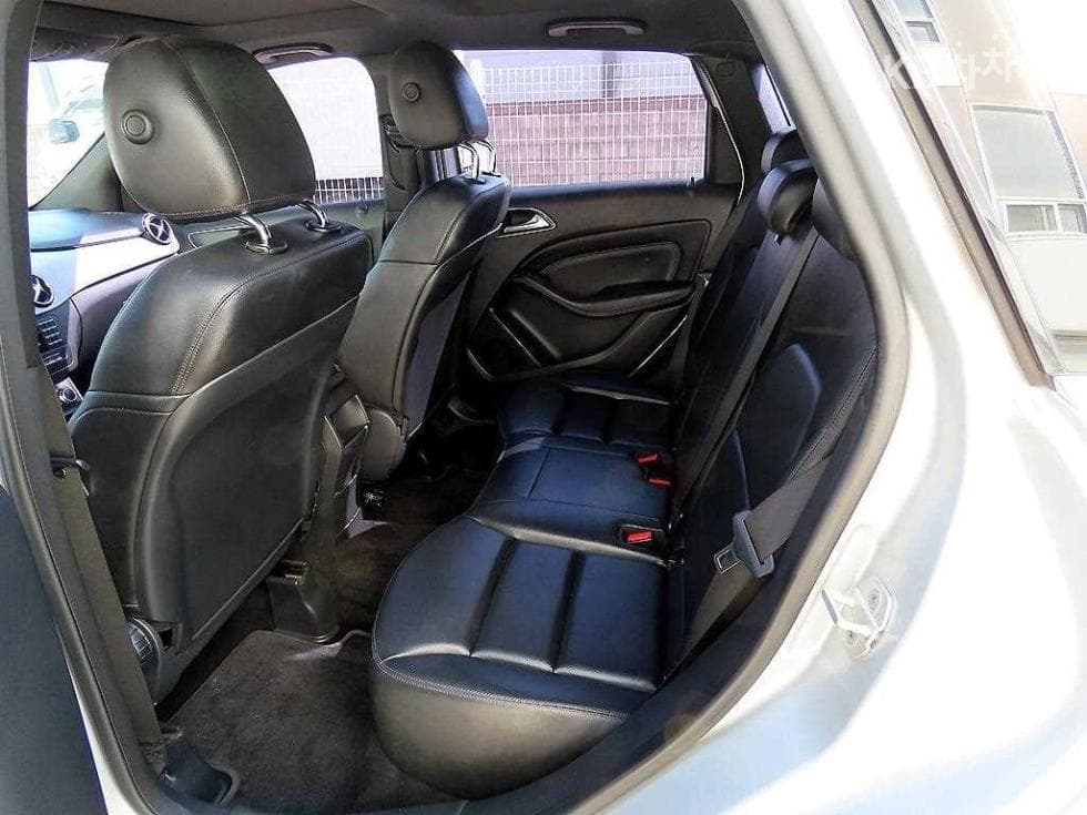 Mercedes-Benz B클래스 W246B200 CDI 블루이피션시 스포츠팩 - 6