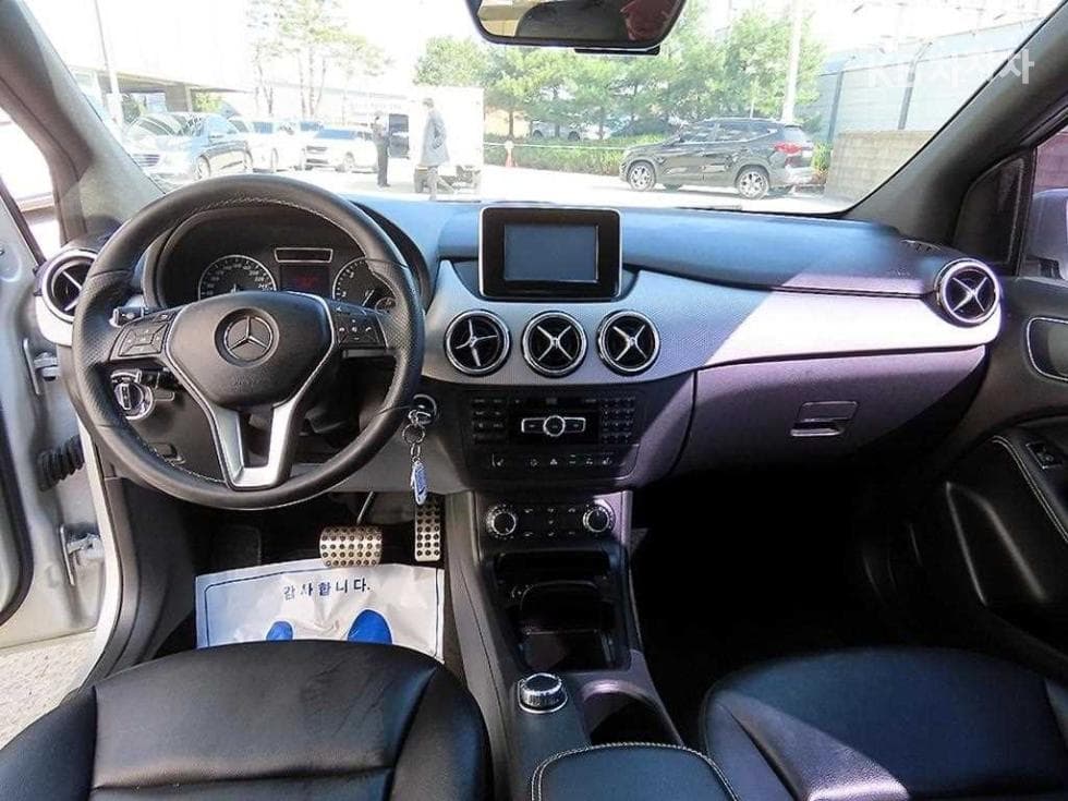 Mercedes-Benz B클래스 W246B200 CDI 블루이피션시 스포츠팩 - 7