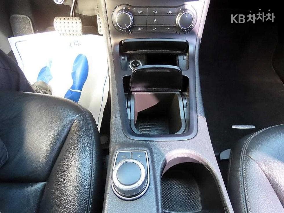Mercedes-Benz B클래스 W246B200 CDI 블루이피션시 스포츠팩 - 13