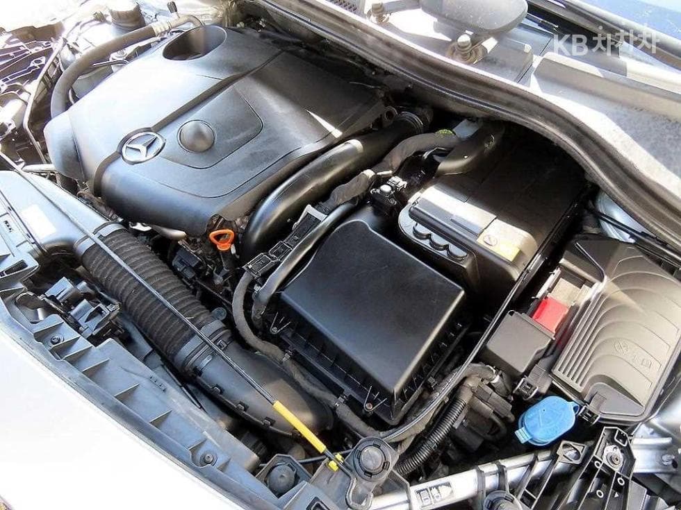 Mercedes-Benz B클래스 W246B200 CDI 블루이피션시 스포츠팩 - 18