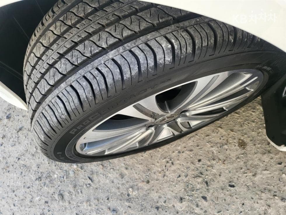 Mercedes-Benz E-Class (W213)E300e 4MATIC Exclusive - 20