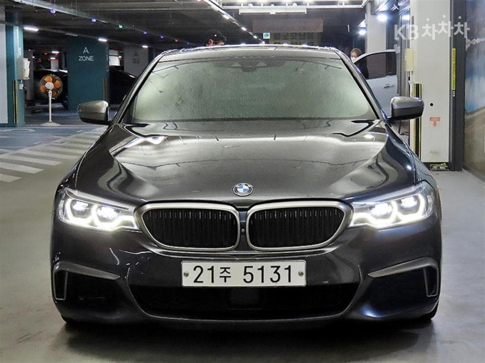 BMW 올New5 Series (G30)M550d xDrive - 2
