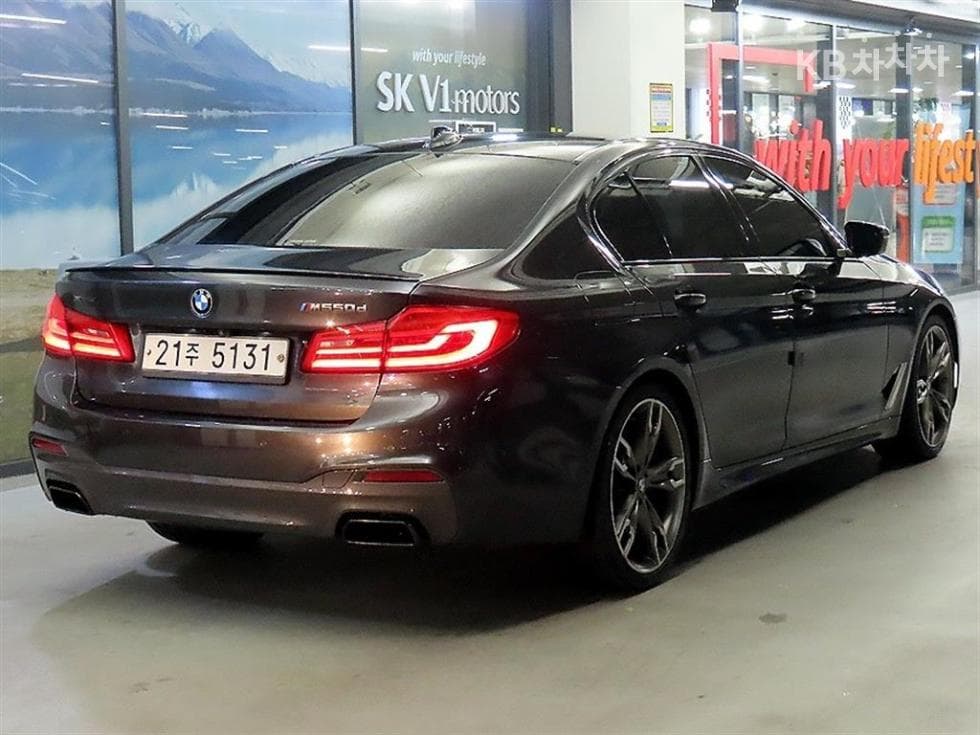 BMW 올New5 Series (G30)M550d xDrive - 4