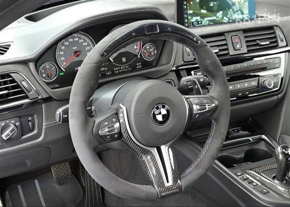 BMW M시리즈M4 Coupe Competition - 10
