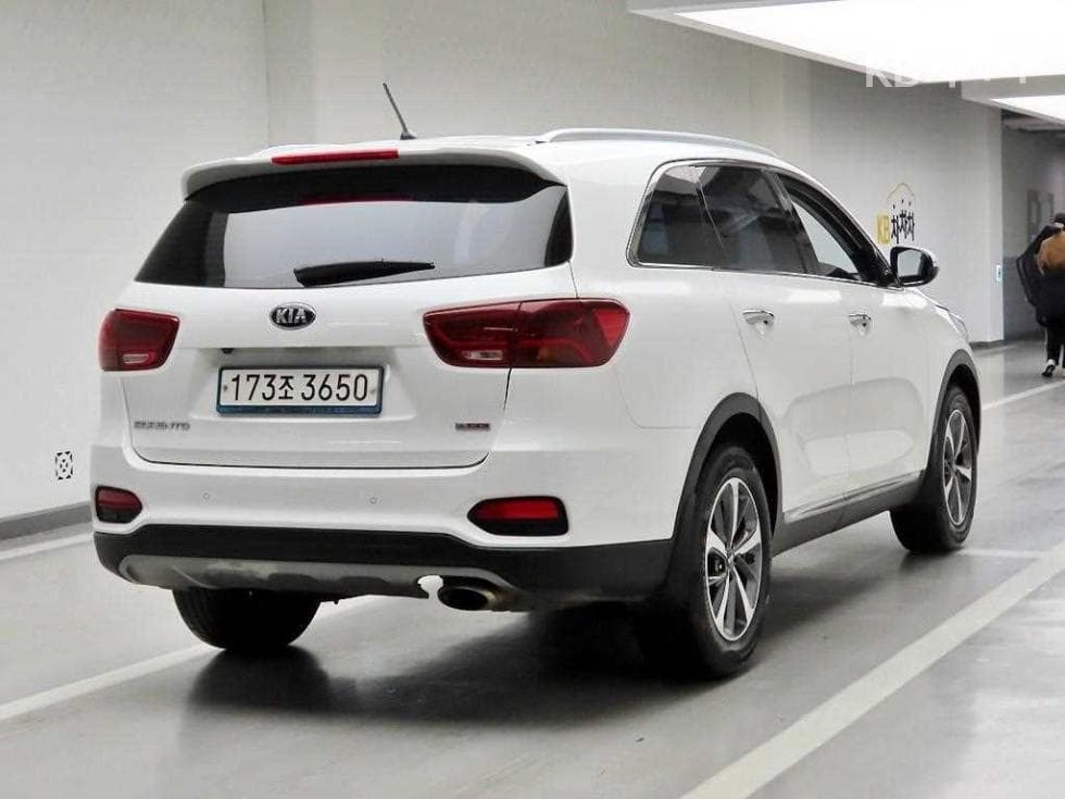 Kia The New (facelift) Sorento2.0 T-GDI 2WD Prestige - 4