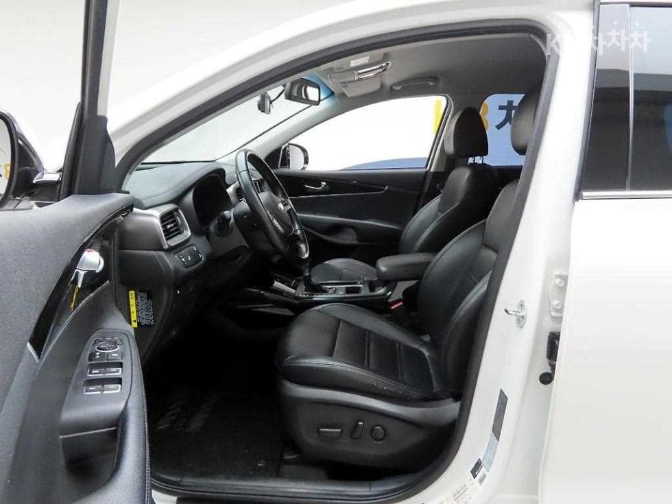 Kia The New (facelift) Sorento2.0 T-GDI 2WD Prestige - 13