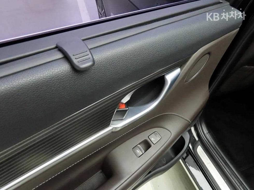 Hyundai Grandeur (Azera)IG3.0 Exclusive Standard - 16