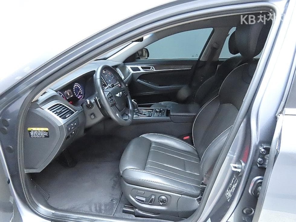 Хюндай ДженезисDHG330 Premium - 10