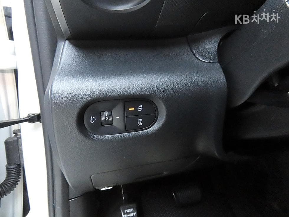 Hyundai Casper1.0 Turbo Gasoline 디 에센셜 - 12