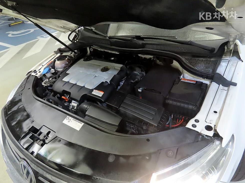 Volkswagen CC2.0 Turbo Diesel Injection Standard - 19