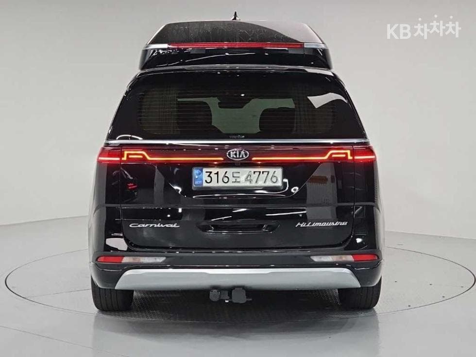 Kia Carnival 4th generationHigh Limousine (Carnival) D2.2 7-seater (Limousine) Signature - 3