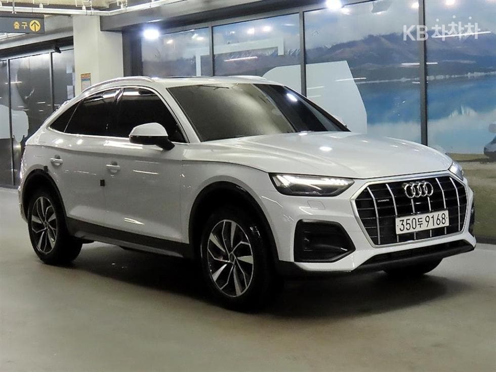 Audi The New Q5(FY) 45 TFSI quattro Sportback Standard - Image 1