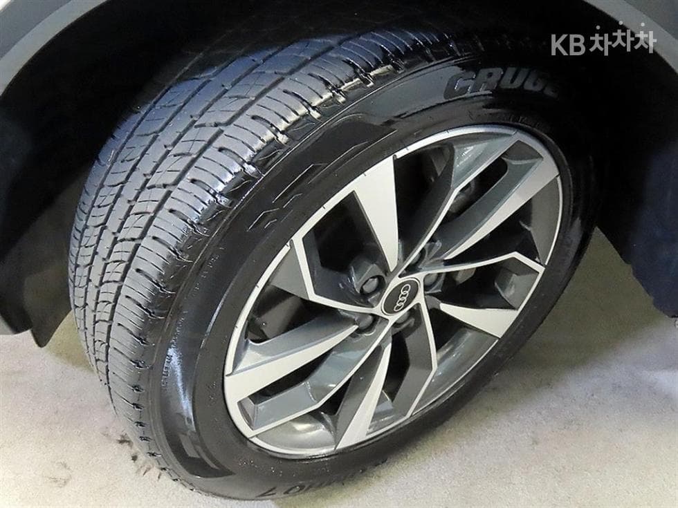 Audi The New Q5(FY)45 TFSI quattro Sportback Standard - 20
