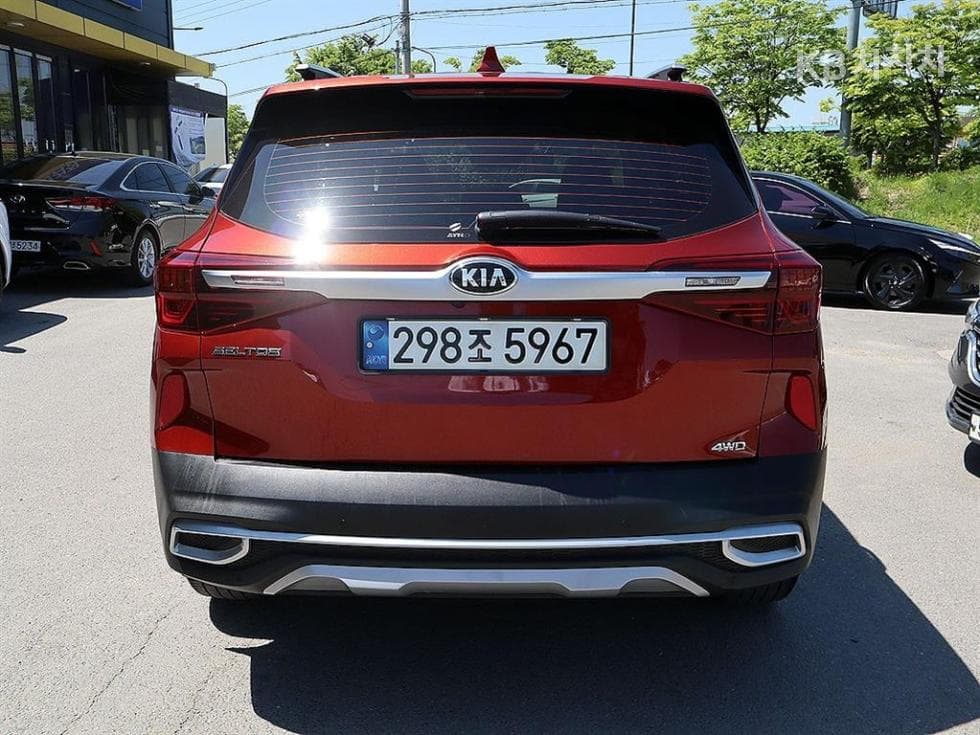 Kia Seltos1.6 Diesel 4WD Signature - 4