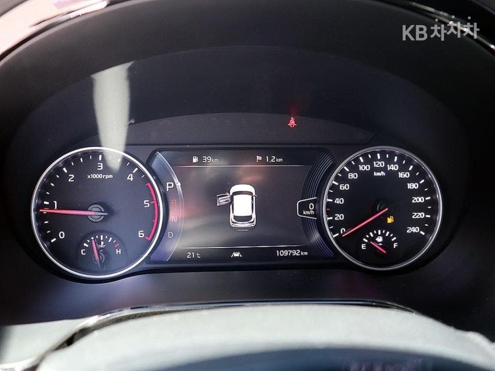 Kia Seltos1.6 Diesel 4WD Signature - 9