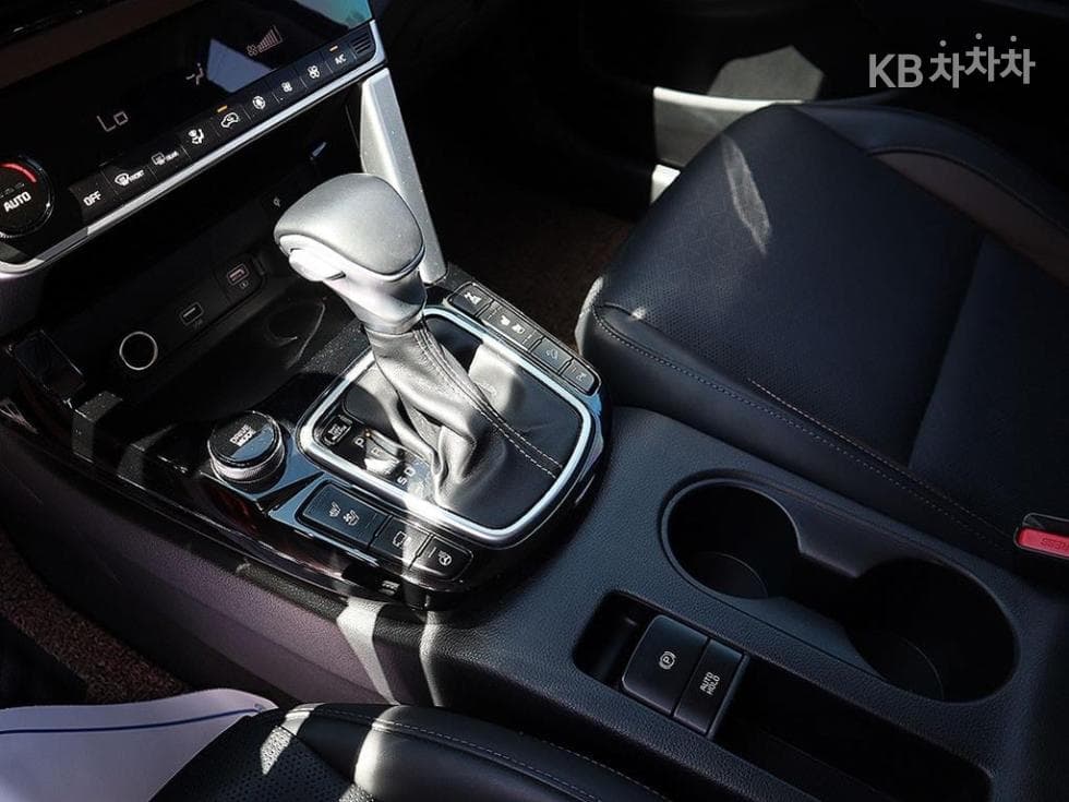 Kia Seltos1.6 Diesel 4WD Signature - 12