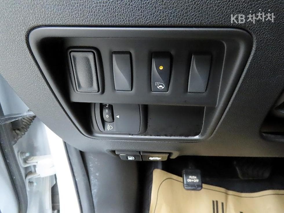 Рено Корея The New (фейслифт) QM62.0 GDe 2WD LE - 12