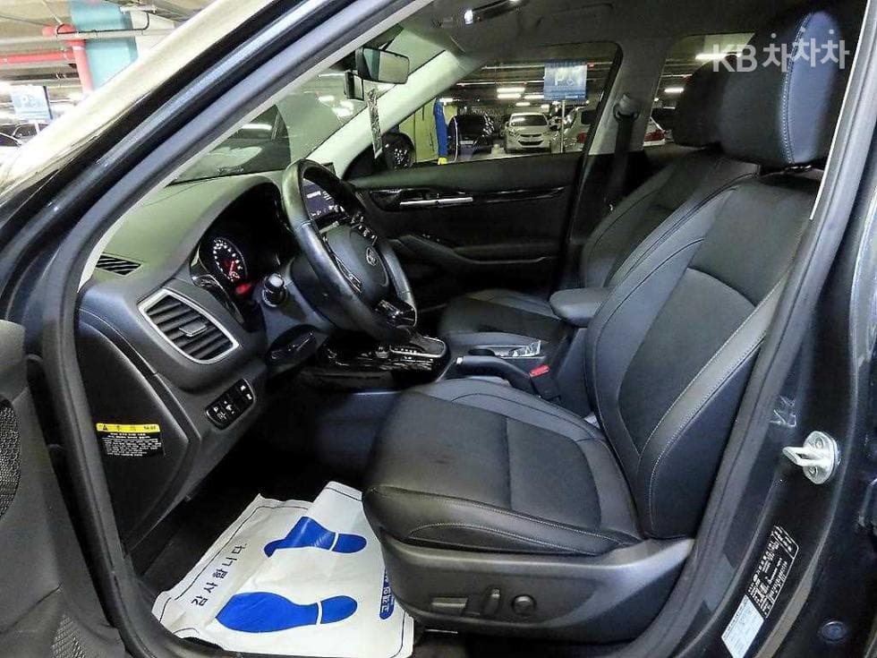 Kia Seltos1.6 Gasoline Turbo 2WD Noblesse - 6