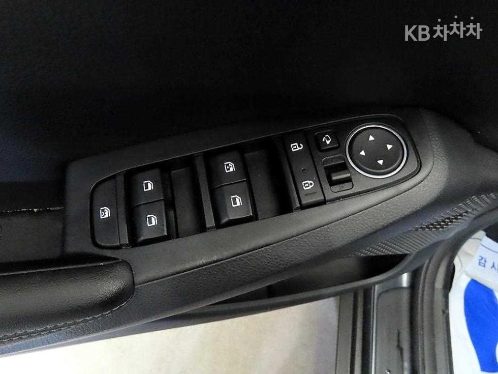 Kia Seltos1.6 Gasoline Turbo 2WD Noblesse - 13