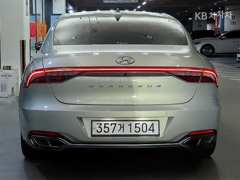 Hyundai The New (facelift) Grandeur (Azera)2.5 Calligraphy - 5