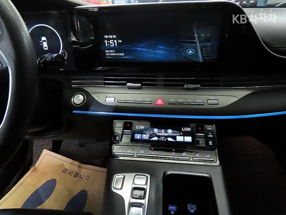 Hyundai The New (facelift) Grandeur (Azera)2.5 Calligraphy - 11